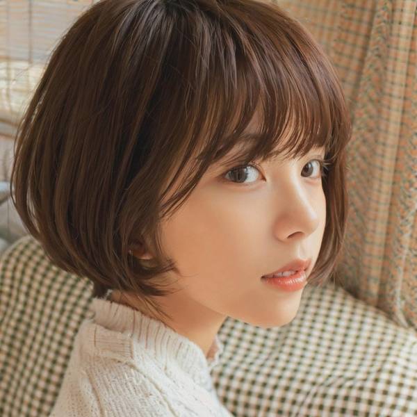 短頭發(fā)學(xué)生頭女生發(fā)型，短頭發(fā)學(xué)生頭女生的自信簡(jiǎn)潔與靈動(dòng)之選