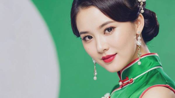 百雀羚祛斑效果怎么樣，百雀羚祛斑效果實(shí)測(cè)，真實(shí)使用反饋與科學(xué)淡化方案解析